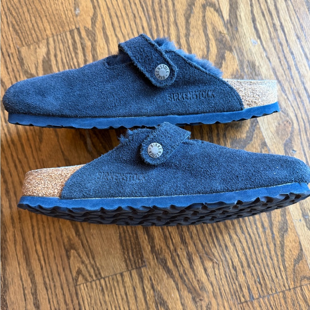 Birkenstock Boston Shearling Suede Leather in Navy